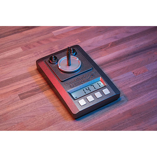 Entdecke die Frankford Arsenal Platinum Series Precision Scale – extrem genau und einfach zu bedienen! ⚖️ Perfekt für deine Handladungen.