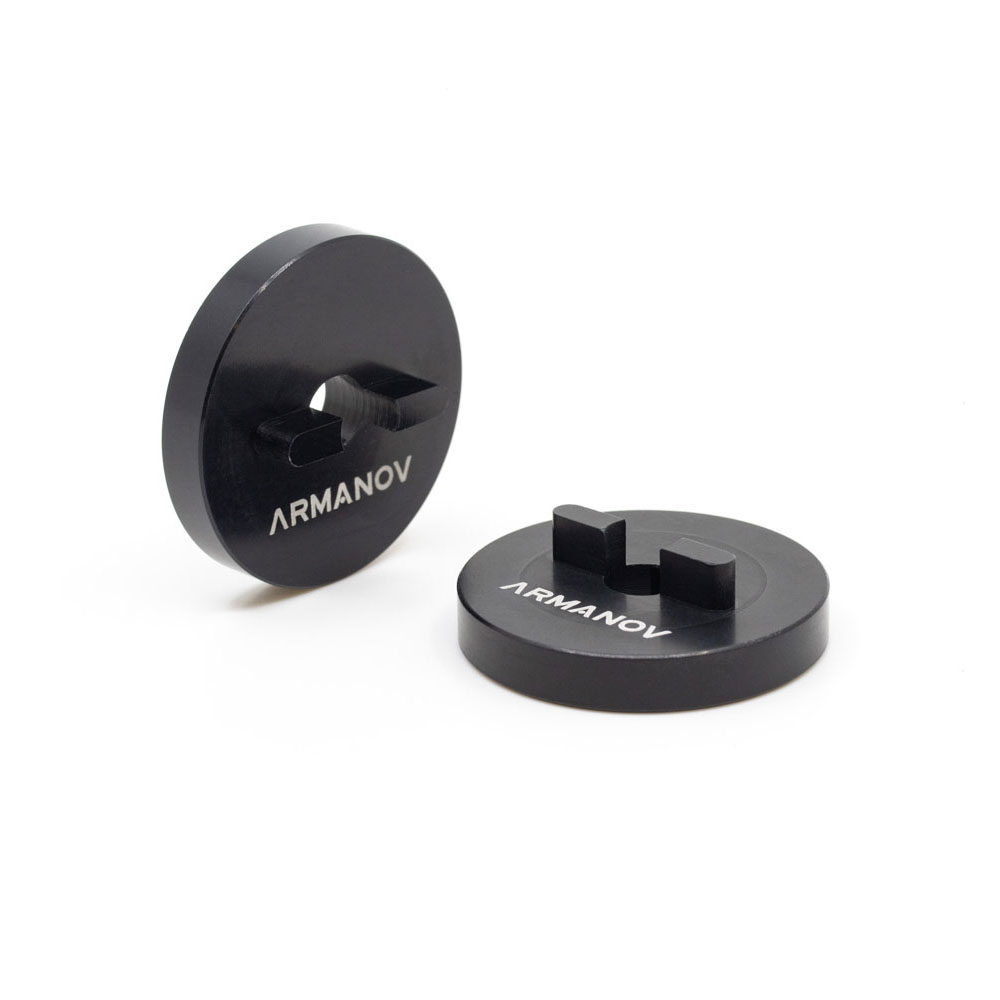 Entdecke den ARMANOV Drop-In Spacer für Dillon Case Feeder! 🚀 Erhöhe die Platte einfach um 1/4 Zoll für bessere Handhabung deiner Patronen.