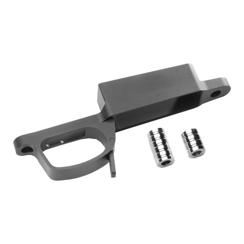 Erlebe die Präzision des REMINGTON 700 SA M5 Triggerguard! 🛠️ Robustes Design und einfache Handhabung für dein .308 Winchester Gewehr.