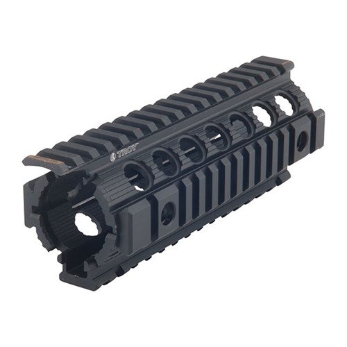 Verbessere dein AR-15 mit der 7" TROY Enhanced Drop-In Battle Rail. 🚀 Einfach zu installieren und robust aus Aluminium gefertigt!