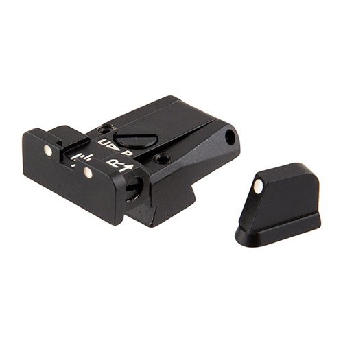 Verbessere deine CZ 75/85 mit dem L.P.A. Adjustable Sight Set! 🌟 Präzision und modernes Design für optimale Schussgenauigkeit.