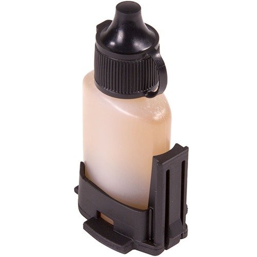 Entdecke die AR-15 MIAD/MOE Lube Bottle Core 🛠️ für eine praktische Schmierlösung. Perfekt für deine Magpul Griffe! Hergestellt in den USA.