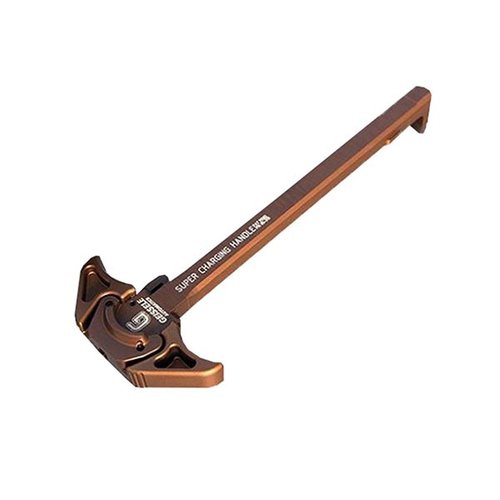 Entdecke den SUPER CHARGING HANDLE von Geissele! 💪 Beidseitig nutzbar, aus 7075-T6 Aluminium und in DDC erhältlich. Ideal für AR-15/M16!