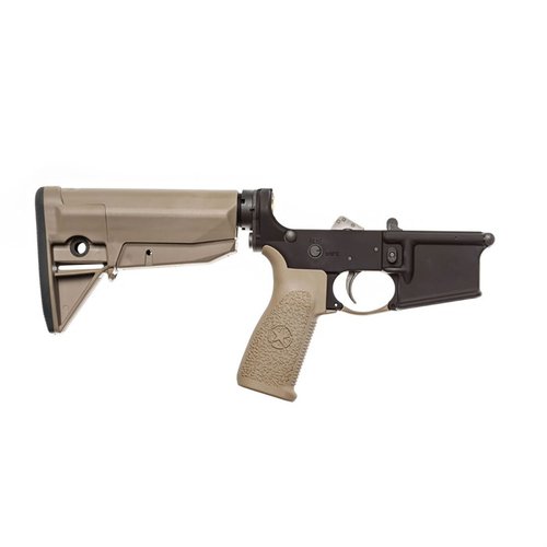 Baue dein AR-15 mit dem BCM® Complete Lower Receiver und dem BCMGUNFIGHTER™ Stock! 🔥 Zuverlässigkeit und Qualität für jedes Abenteuer.