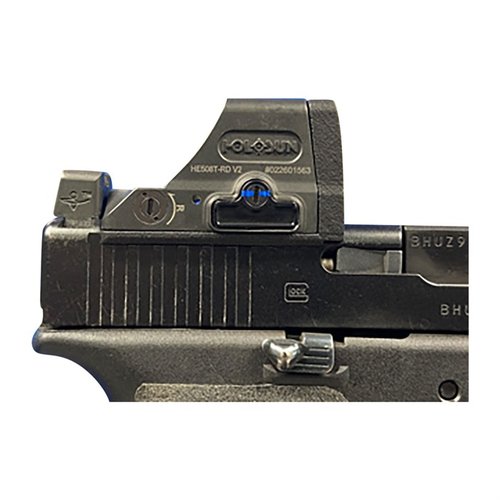 Optimiere deine Glock mit der V4 DEFENDER Optik-Montageplatte von C&H Precision! 🛡️ Schütze dein Holosun Visier zuverlässig und sicher.