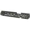 Entdecke die TWO PIECE EXTENDED HANDGUARDS von Midwest Industries! 🛠️ Leicht, robust und perfekt für dein AR-15. Jetzt mehr erfahren!