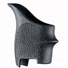Verbessere deinen Grip mit der Hogue HandALL Beavertail Grip Sleeve für die Sig Sauer P365. 🖤 Perfekte Passform und maximaler Komfort!