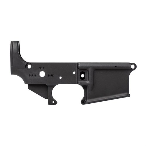 Baue deinen M16A4 Clone mit dem Aero Precision Lower Receiver! 🔧 Perfekte Basis für dein Projekt mit individuellem Design und robustem Schwarz.