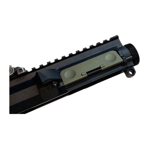 Entdecke den Ejection Port Cover mit Twin Dimple von Forward Controls! 🇩🇪 Perfekt für TDP-spezifizierte Oberreceiver und aus hochwertigem 7075 Aluminium.