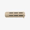 Entdecke die AR-15 M-LOK Handguards von B5 SYSTEMS! 🔥 Robuste, ergonomische Handguards in Flat Dark Earth für Carbine und Mid-Length.