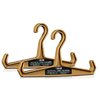 Entdecke die HEAVY DUTY VEST HANGERS von SAVIOR EQUIPMENT! Mit 150 lb Tragfähigkeit kannst du deine Ausrüstung sicher aufhängen. 🏋️‍♂️