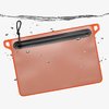 Entdecke die DAKA Waterproof Window Pouch in Orange! 💧 Sie schützt deine Wertsachen zuverlässig vor Wasser und ist perfekt für jedes Abenteuer!