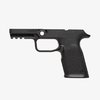 Erlebe den Magpul EHG SG9 Rahmen für die SIG P320! 🔥 Ergonomisch, robust und kompatibel mit OEM Teilen. Hol dir jetzt den besten Grip!