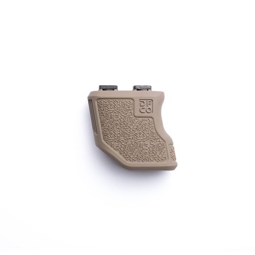 Der TIGER CLAW M-LOK Vertical Forward Grip bietet eine ergonomische Form, eine 10-Grad Neigung und verbessert die Handhabung und Zielwechsel bei deinem Gewehr.