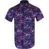 Das RETRO RIFLE Kurzarm-Hemd ist leicht und atmungsaktiv, aus 97% Polyester und 3% Spandex gefertigt, perfekt für warme Tage beim Schießen oder in der Freizeit.