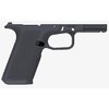 Der Magpul EHG RG9 Grip für die Ruger RXM bietet eine verbesserte Ergonomie, TSP-Oberfläche für besseren Halt, flared Mag Well für schnelle Nachladevorgänge und ist Gen3-kompatibel.