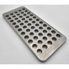 Die L.E. Wilson Billet Aluminum Reloading Trays sind robust, korrosionsbeständig und stapelbar, ideal für effizientes Laden und Transport von Hülsen.