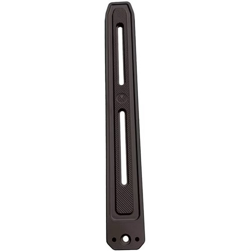 Die TRS 12" Universal ARCA Rail bietet eine präzise Schnittstelle für dein Gewehr, ist leicht, stabil und kompatibel mit Bipods, Tripods und mehr.