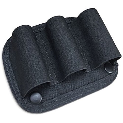 Die TAC-HAMMER Triple Mag Pouch für Ruger 10/22® bietet sicheren Halt für drei Magazine und lässt sich einfach an deinem Drop Leg Platform oder taktischen Weste anbringen.
