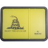 Die MISSION FIRST TACTICAL DUMP TRAYS bieten dir einen praktischen Platz für deine EDC-Artikel, sind kratzfest, leicht zu reinigen und haben rutschfeste Pads.