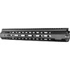 Das EXD Free Float M-LOK Rail System für AR-15 bietet 7 Seiten M-LOK®, Anti-Rotation-Technologie und eine ultra-streamlined Optik für mehr Stabilität und Anpassungsfähigkeit.