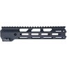 Der CORE ELITE OPERATIONS CEO GEN 2 M-LOK® Handguard bietet überlegene Stabilität, einfache Montage, und ist mit allen mil-spec AR-15 Plattformen kompatibel.