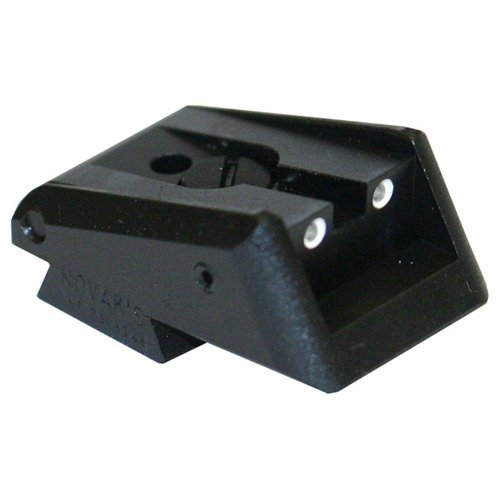 Entdecke die 1911 Adjustable Rear Night Sights von Novak! 🌟 Präzise CNC-gefräst mit Tritium-Punkt für Colt und Klone. Optimale Sicht bei Nacht!