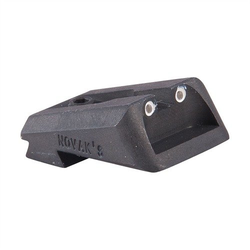 Entdecke die KIMBER CLASSIC CARRY REAR NIGHT SIGHT mit Tritium für präzises Schießen! ⚡ Perfekt für schnelles Ziehen und hohen Tragekomfort.