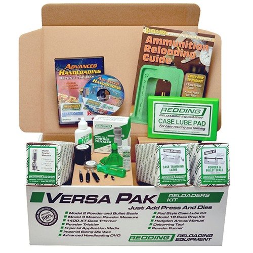 Entdecke das VERSA PAK PRO von REDDING! 🔧 Das ultimative Wiederladeset mit präziser Hülsentrimm-Drehmaschine und vielem mehr.