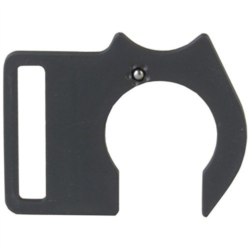Entdecke den Remington Left Side Sling Mount von SCATTERGUN TECHNOLOGY! 🛠️ Ideal für schnellen Zugriff und bequemen Transport deiner Schrotflinte.