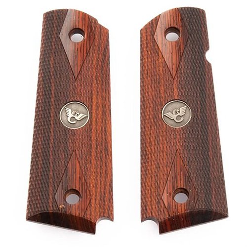 Entdecke die 1911 Exotic Wood Grips von Wilson Combat! 🌟 Mit edlem Cocobolo und perfekter Riffelung für beste Handhabung.